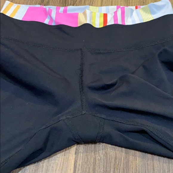 Lululemon Cropped Leggings - Picture 2 of 4